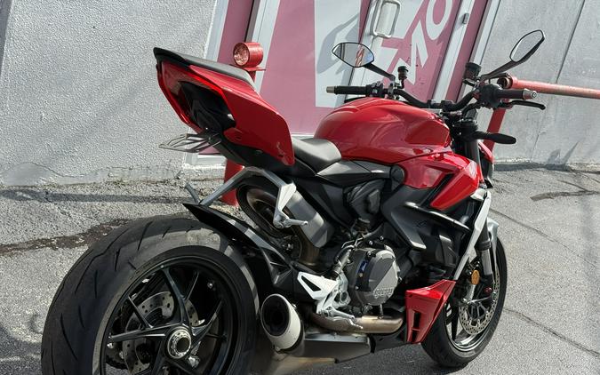 2023 Ducati Streetfighter V2 Ducati Red - 03071T