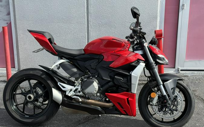 2023 Ducati Streetfighter V2 Ducati Red - 03071T