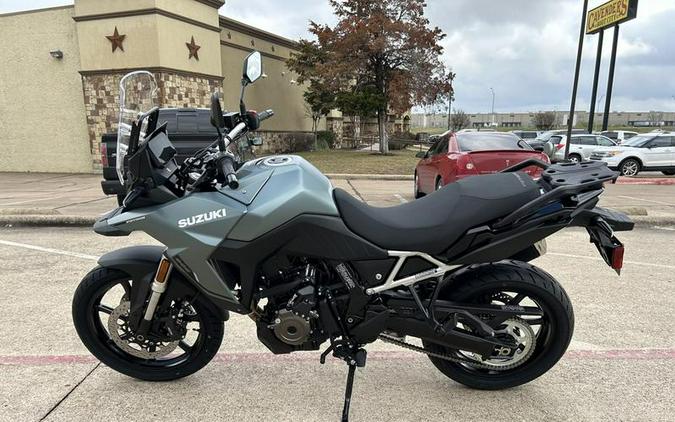 2024 Suzuki V-Strom 800