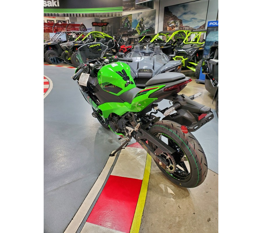 2024 Kawasaki NINJA 500 KRT EDITION SE ABS