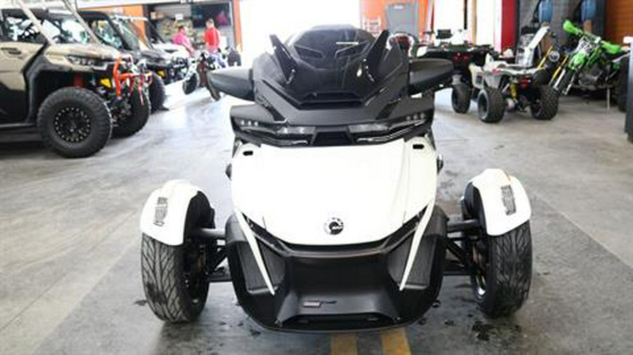 2024 Can-Am Spyder RT Sea-to-Sky