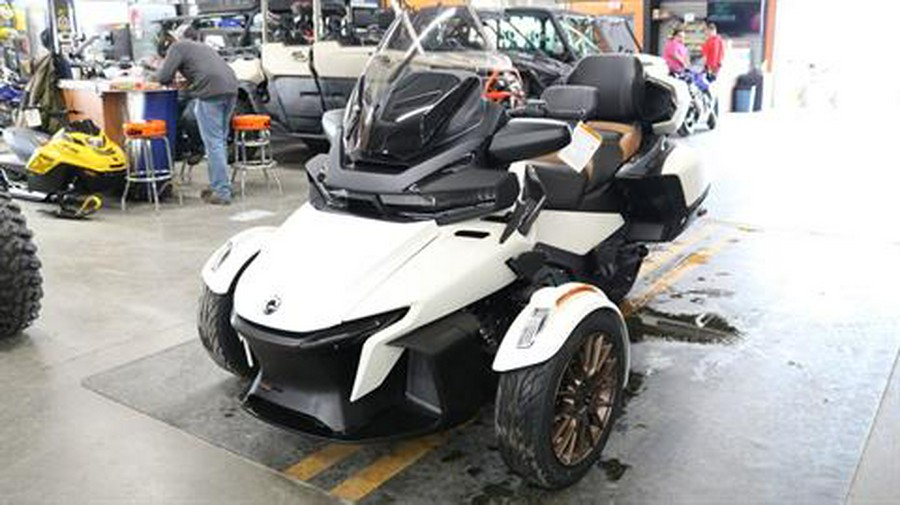 2024 Can-Am Spyder RT Sea-to-Sky