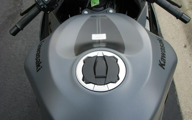 2025 Kawasaki Ninja® ZX™-6R ABS