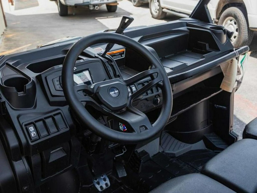 2025 Can-Am Defender MAX DPS HD9 Stealth Black