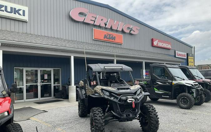2023 Can-Am COMM XMR 1000R