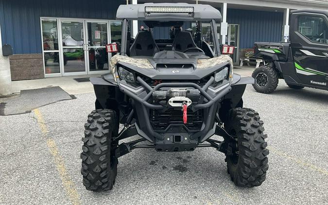 2023 Can-Am COMM XMR 1000R