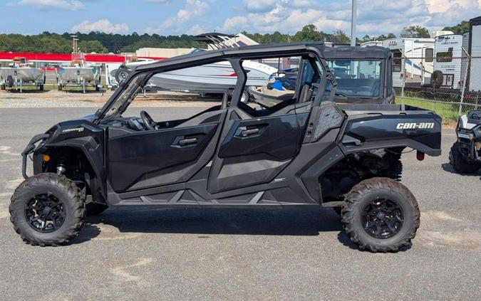 2025 Can-Am® Commander MAX XT 700
