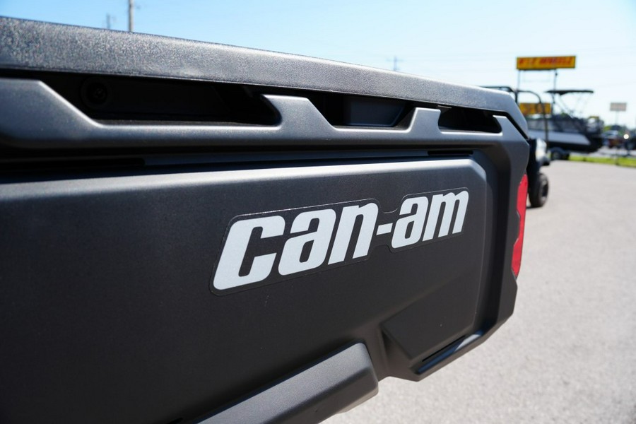 2026 Can-Am Defender HD9
