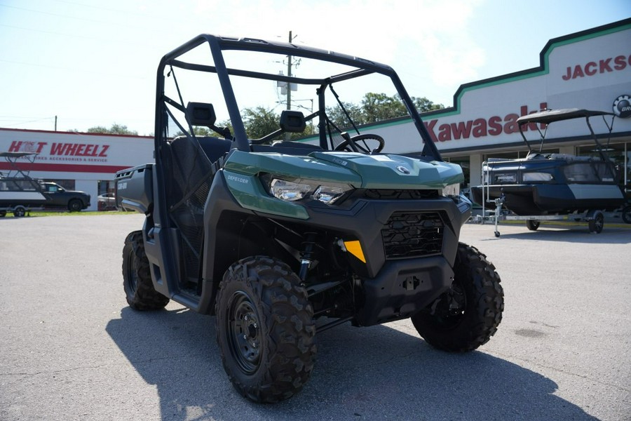 2026 Can-Am Defender HD9