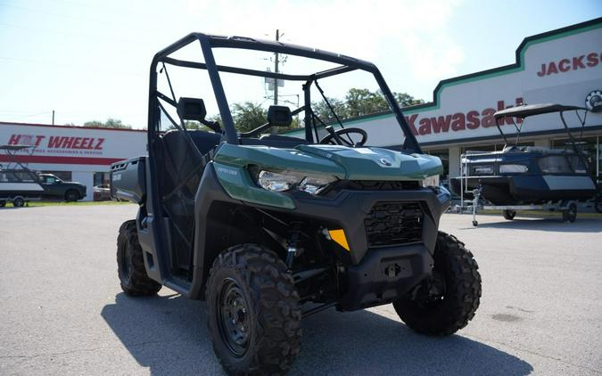 2026 Can-Am Defender HD9