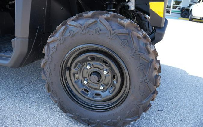 2026 Can-Am Defender HD9