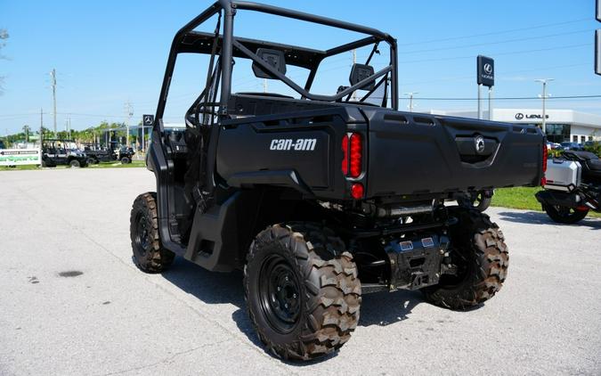 2026 Can-Am Defender HD9