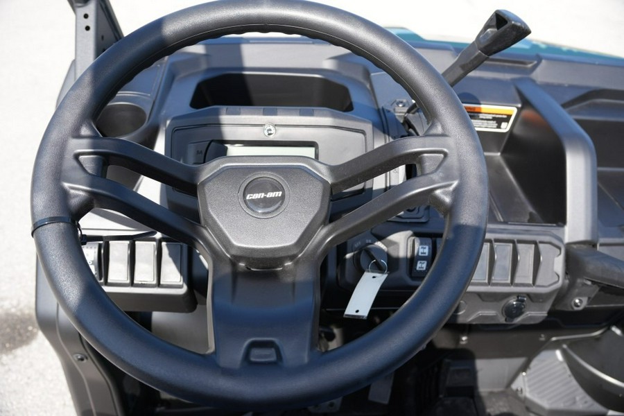2026 Can-Am Defender HD9