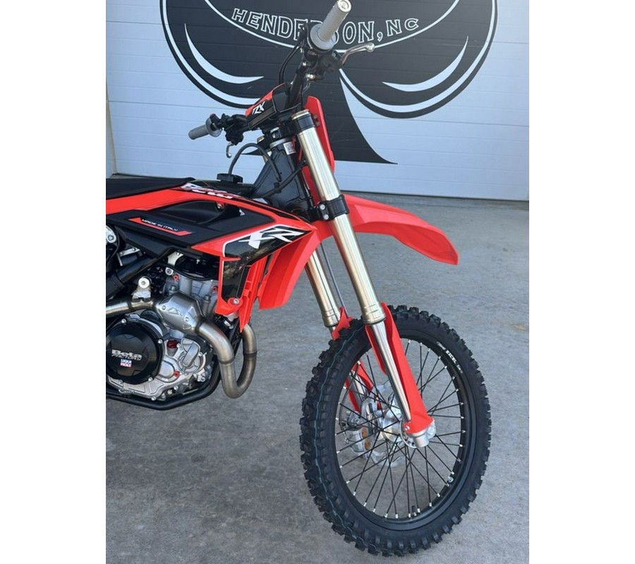 2027 Beta 450 RXF 4-Stroke