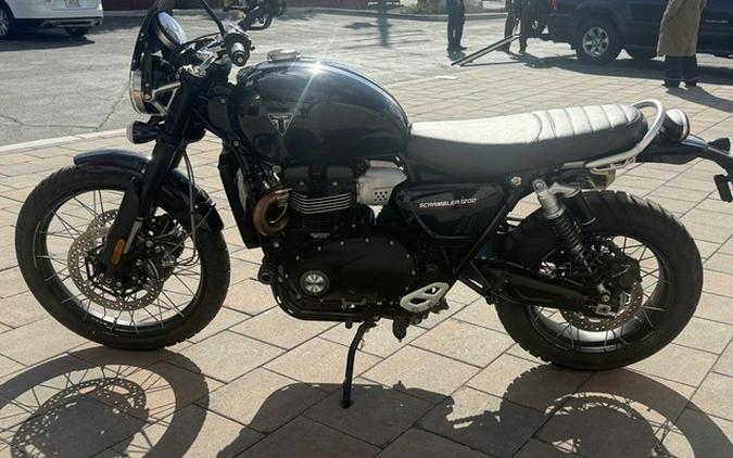 2026 Triumph Scrambler 1200 X Sapphire Black