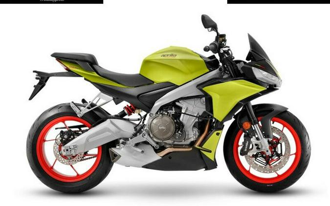 2022 Aprilia Tuono 660