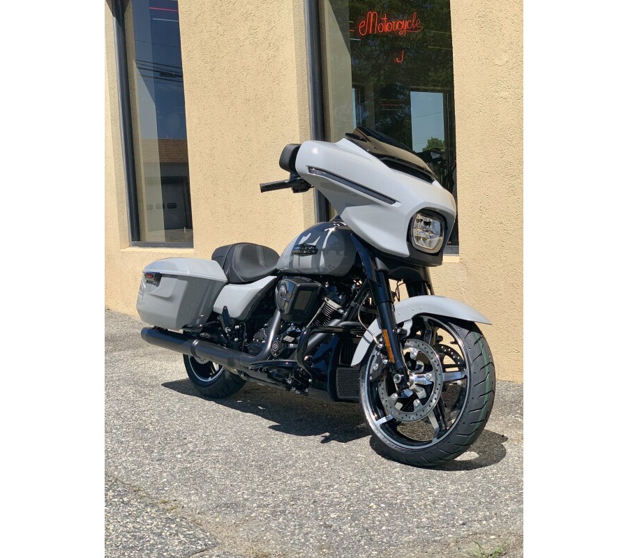 2024 Harley-Davidson Street Glide® FLHX