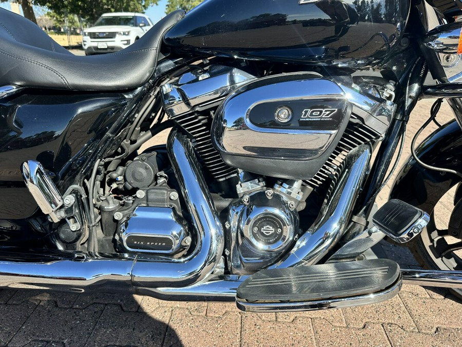 FLHX 2018 Street Glide