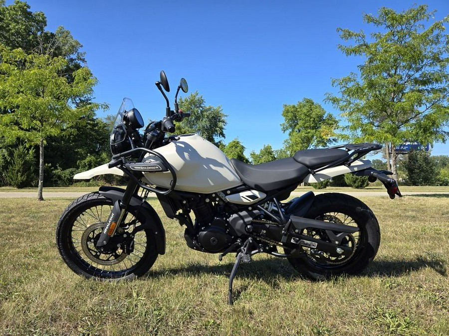 2025 Royal Enfield HIMALAYAN 450