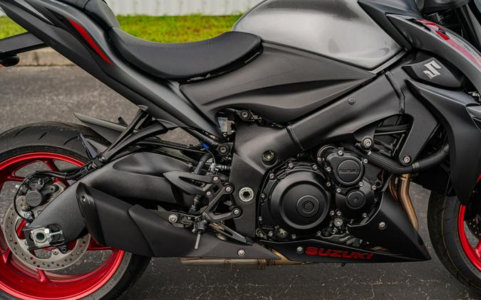 2020 Suzuki GSX-S1000