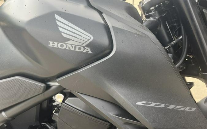 2025 Honda CB750 Hornet