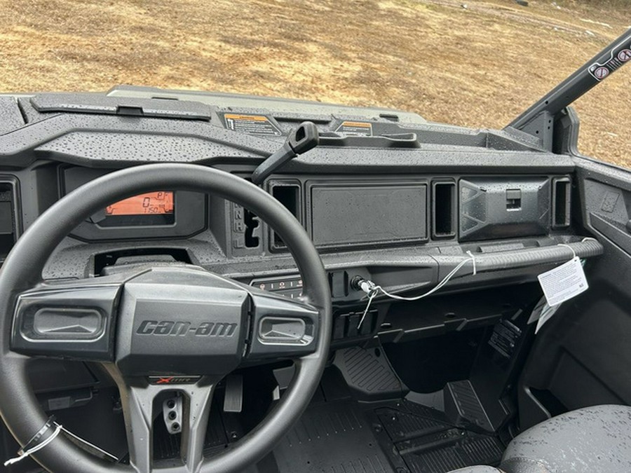 2026 Can-Am Defender X Mr HD11 With Half-Doors