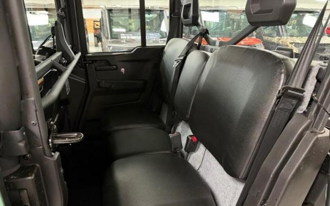 2026 Can-Am® Defender MAX DPS CAB HD10