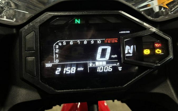 2025 Kawasaki Ninja 500 ABS Passion Red/Metallic Flat Spark Bla