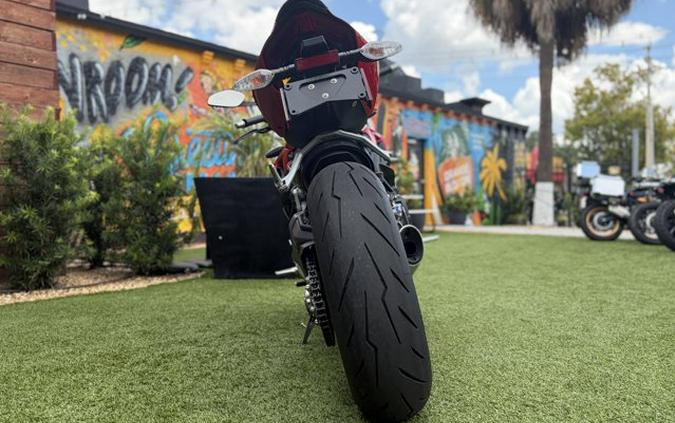 2025 Ducati STREETFIGHTER V2