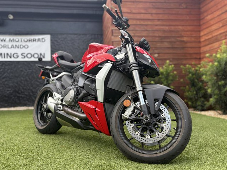 2025 Ducati STREETFIGHTER V2