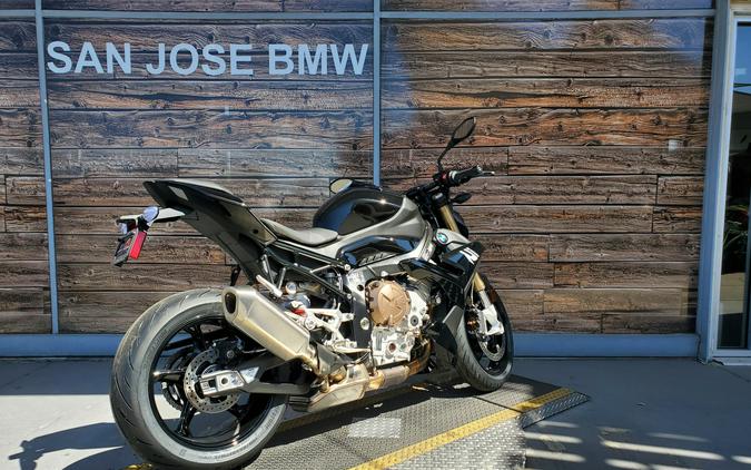 2024 BMW S 1000 R