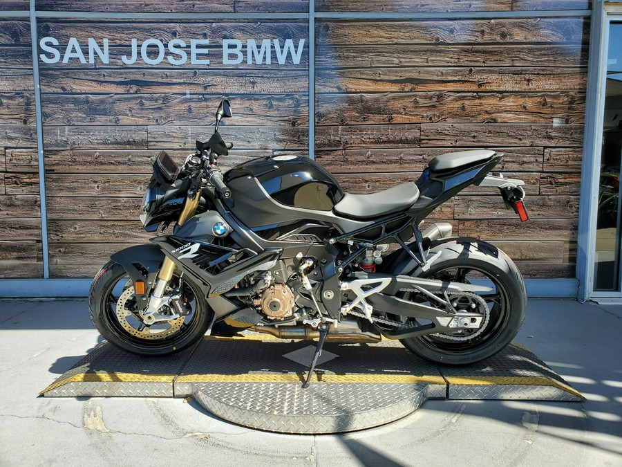 2024 BMW S 1000 R