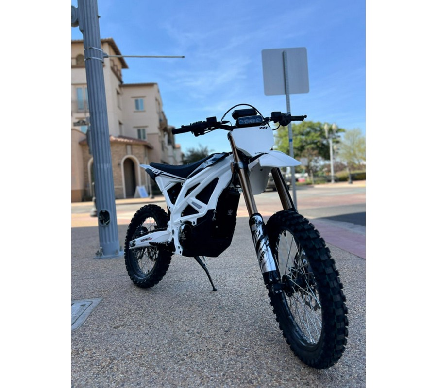 2026 THRONE SRPNT Z27
