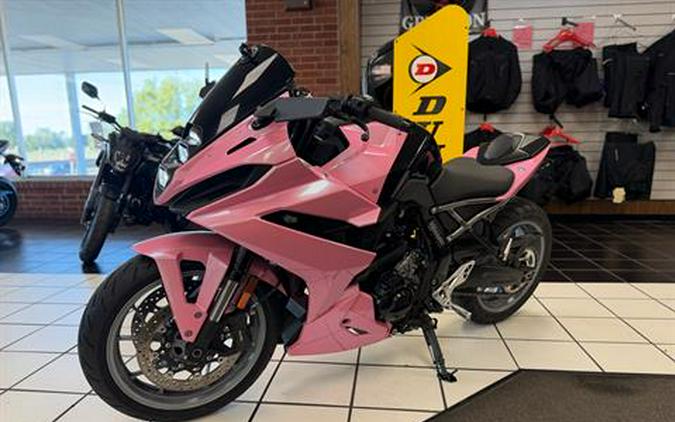 2025 Suzuki GSX-8R