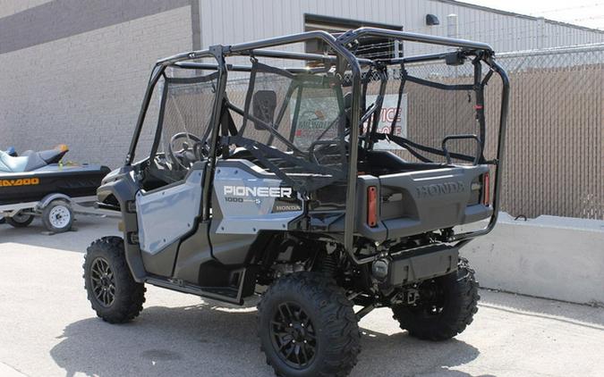 2024 Honda Pioneer 1000-5 Deluxe DLX