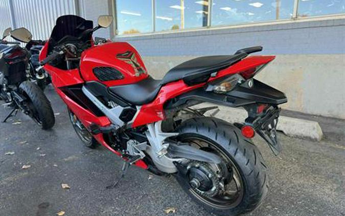 2014 Honda Interceptor®