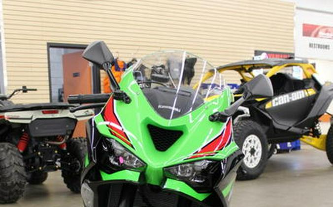 2024 Kawasaki Ninja® ZX™-6R Base