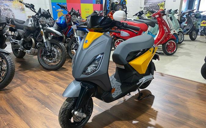 2022 Piaggio 1 Active