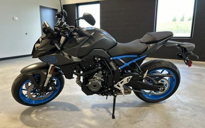 2024 Suzuki GSX-8S