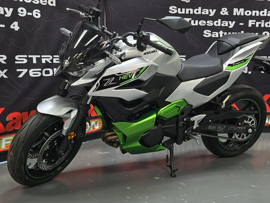 2024 Kawasaki Z7 Hybrid ABS