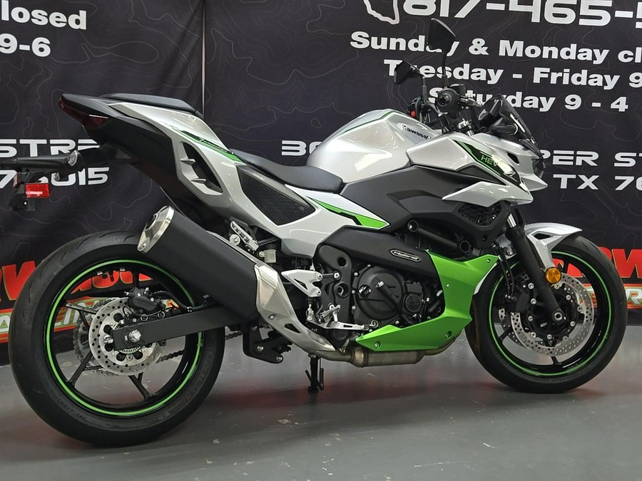 2024 Kawasaki Z7 Hybrid ABS