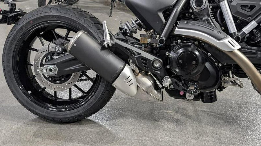 2025 Ducati SC800ICON