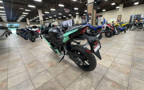 2026 Yamaha YZF-R3 ABS