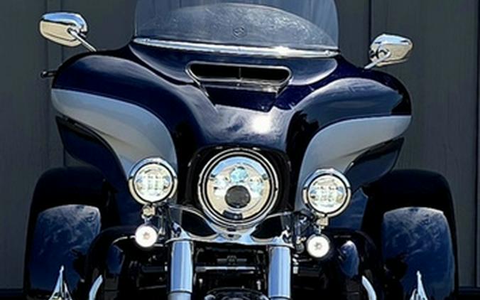 2020 Harley-Davidson Trike FLHTCUTG - Tri Glide Ultra