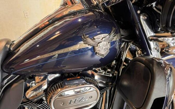 2018 Harley-Davidson® 115th Anniversary CVO™ Limited FLHTKSE