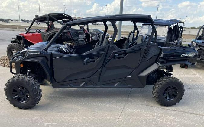 2023 Can-Am® COMMANDER MAX XT