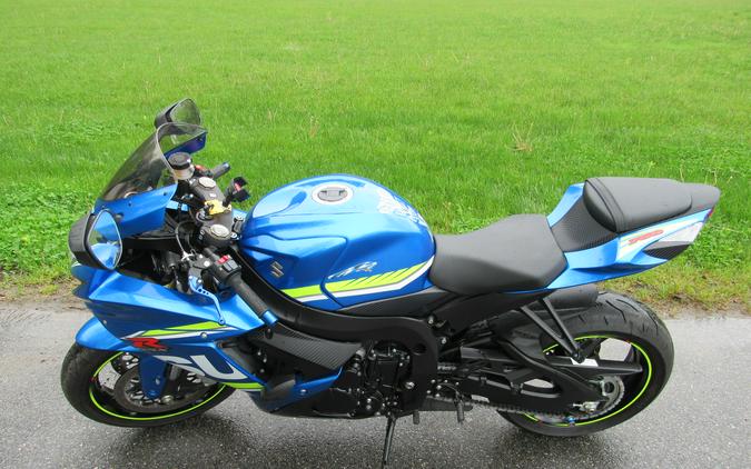 2017 Suzuki GSXR 750 WITH M4 EXHAUST LOW MILES