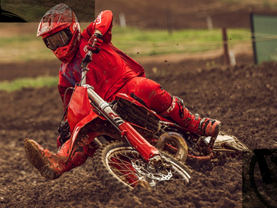 2025 GASGAS MC 300