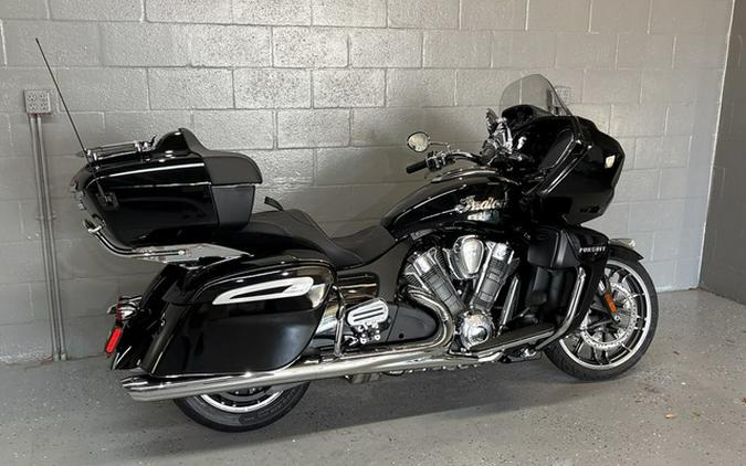 2024 Indian Pursuit Limited with PowerBand Audio Package Black Metallic
