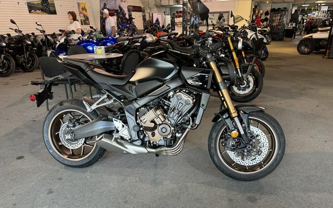 2026 Honda CB650R E-Clutch